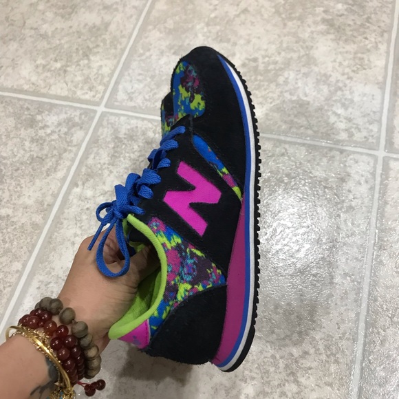 Flash sale New balance sneakers - Picture 2 of 7